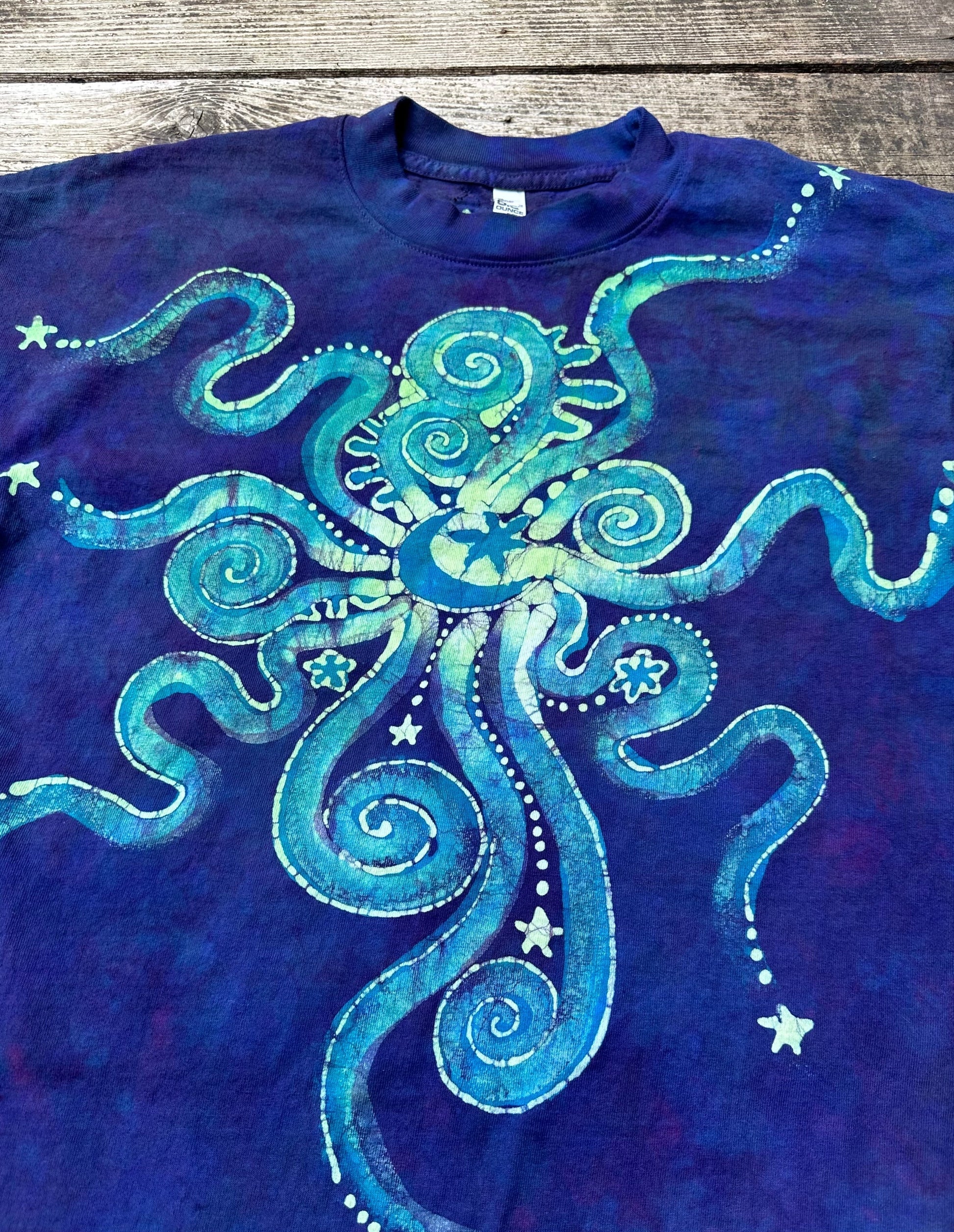 Purple Galaxy Octopus Handmade Batik Tshirt - Plus Size tshirt batikwalla 
