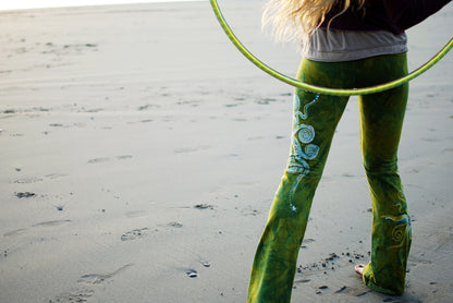 Dancing Green Handmade Batik Yoga Pants - Size XL - Batikwalla 
 - 5