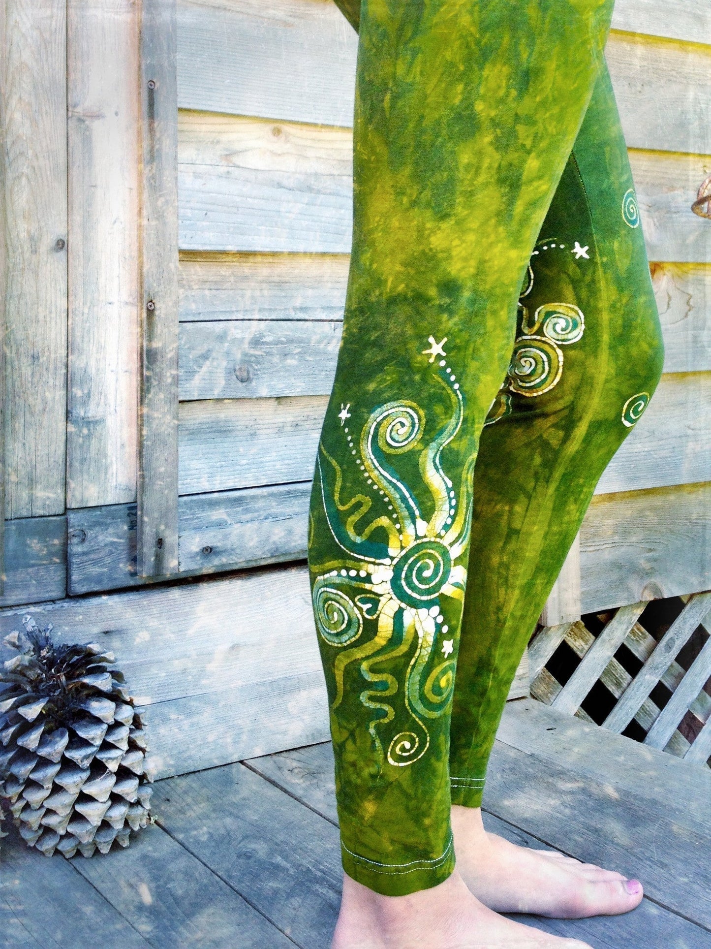 Dancing Green Batik Leggings Old School leggings batikwalla 