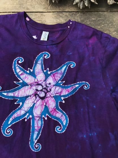 Starfish Knows How To Ice Skate - Batikwalla Tshirt - Size XL