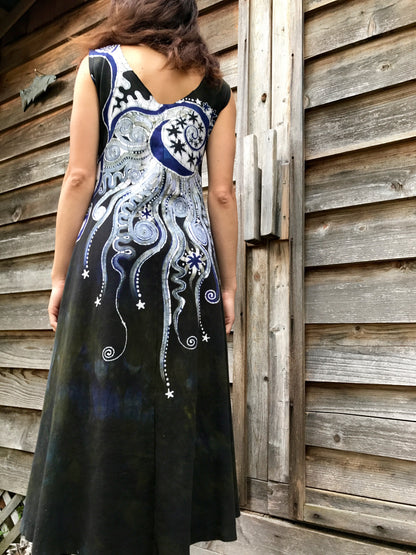 The Forest Begins Where The Halfmoon Ends Batikwalla Dress in Organic Cotton - Size Medium