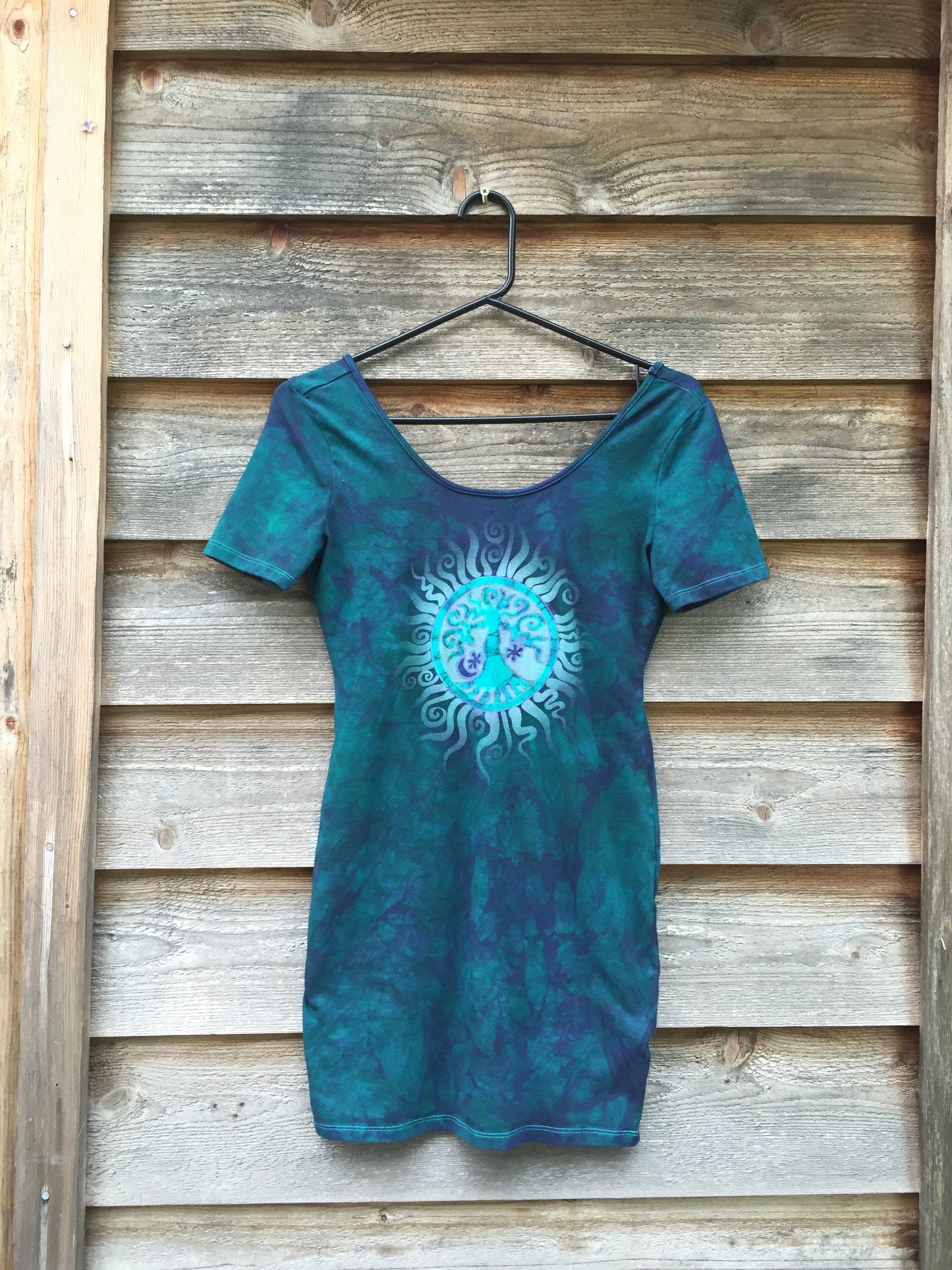 Teal Tree of Life Stretchy Long Tunic Tee - Size Medium ONLY