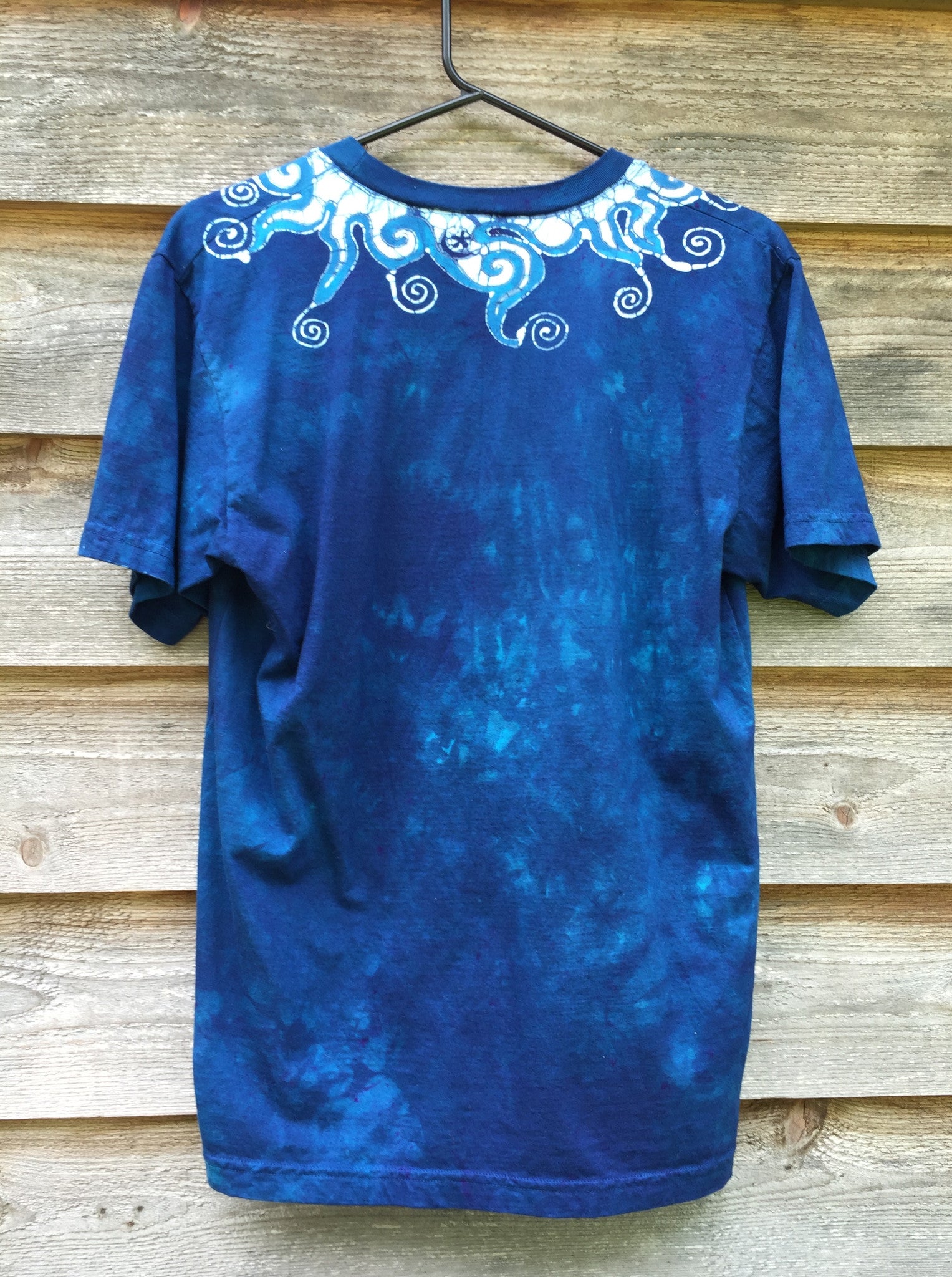 Blue Angel Batik Organic Cotton Vneck Tshirt - Unisex Medium - Batikwalla 
 - 5