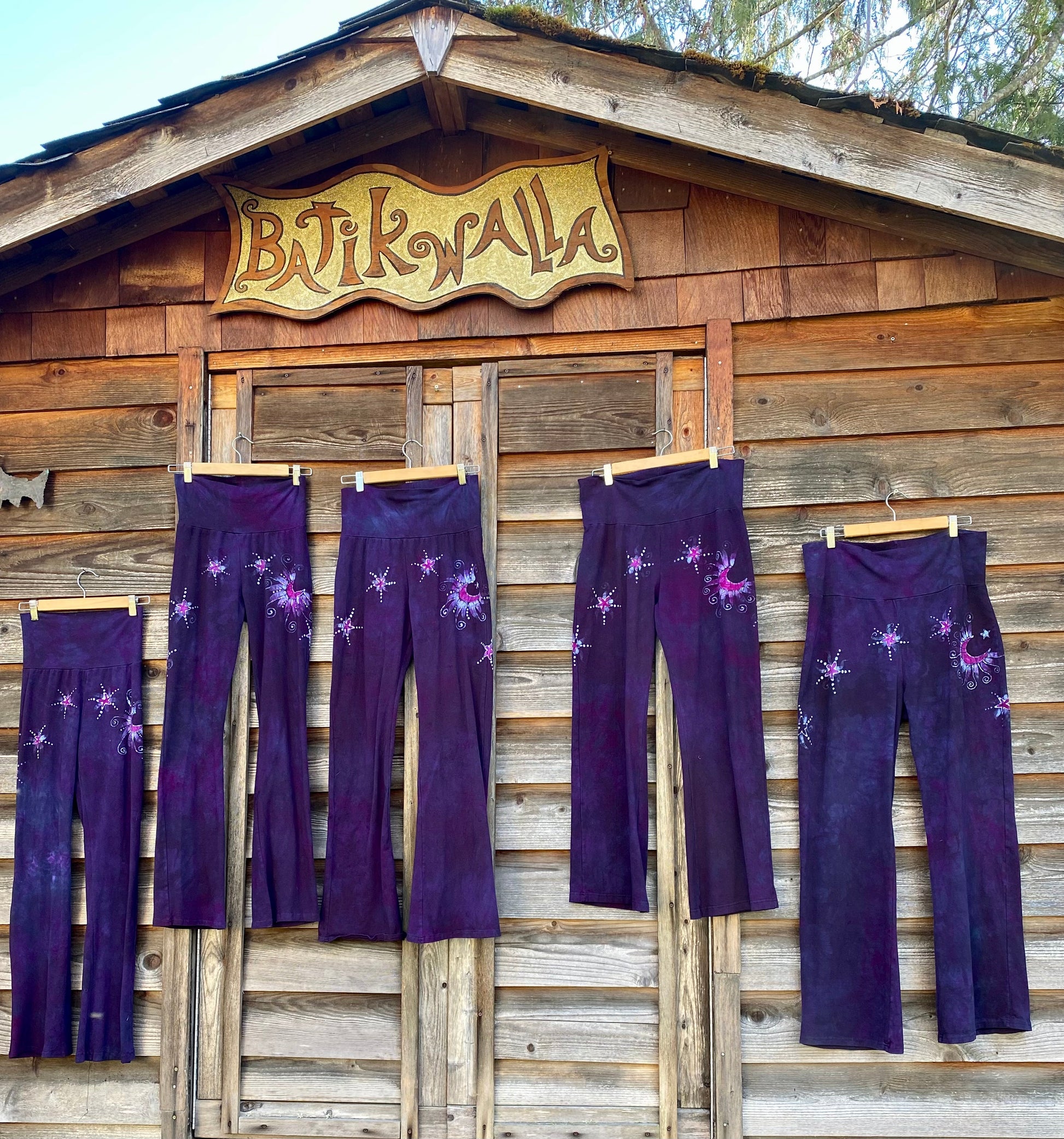 Purple Passion Stars and Moon Stretchy Yoga Style Pants Size XL batikwalla 