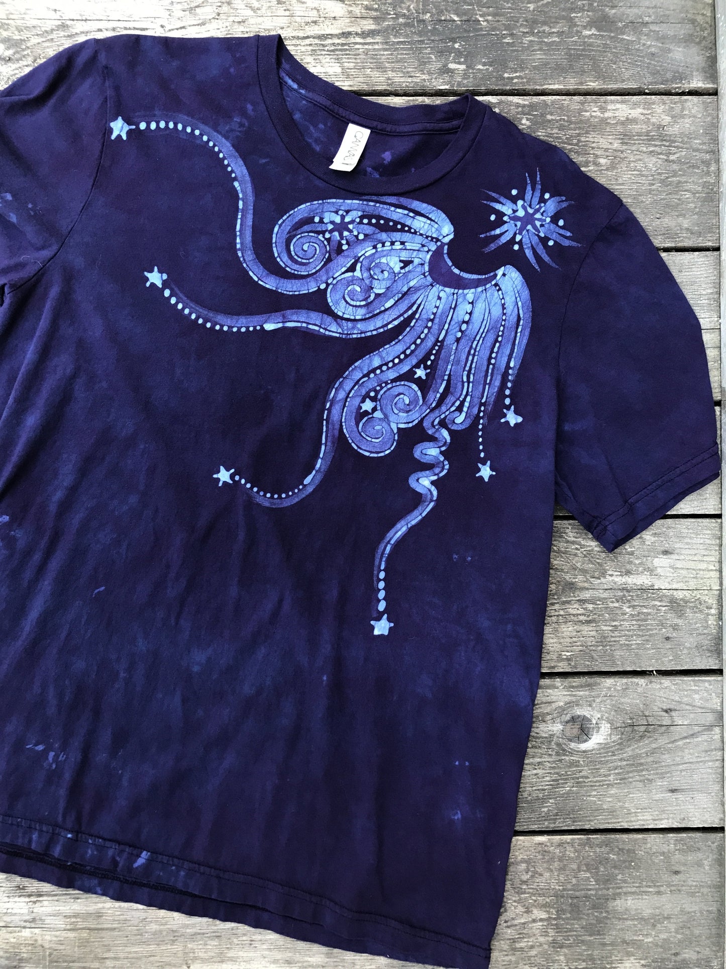 Pura Vida Moonlight Handmade Batikwalla Tshirt - Size XL
