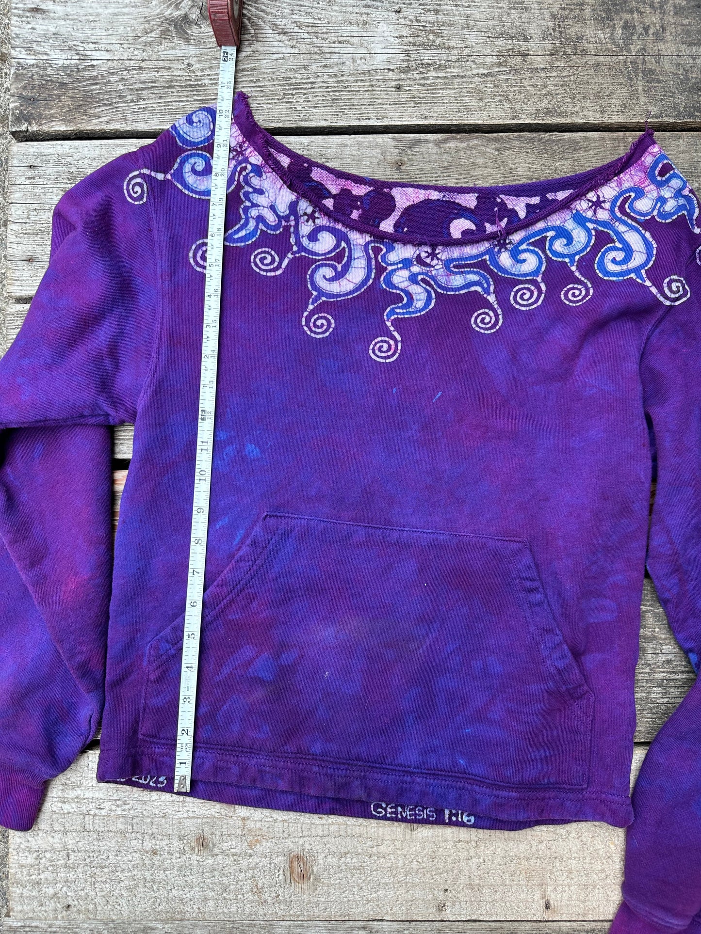 Purple Passion Handcrafted Batik Pullover with Pockets hoodie batikwalla 