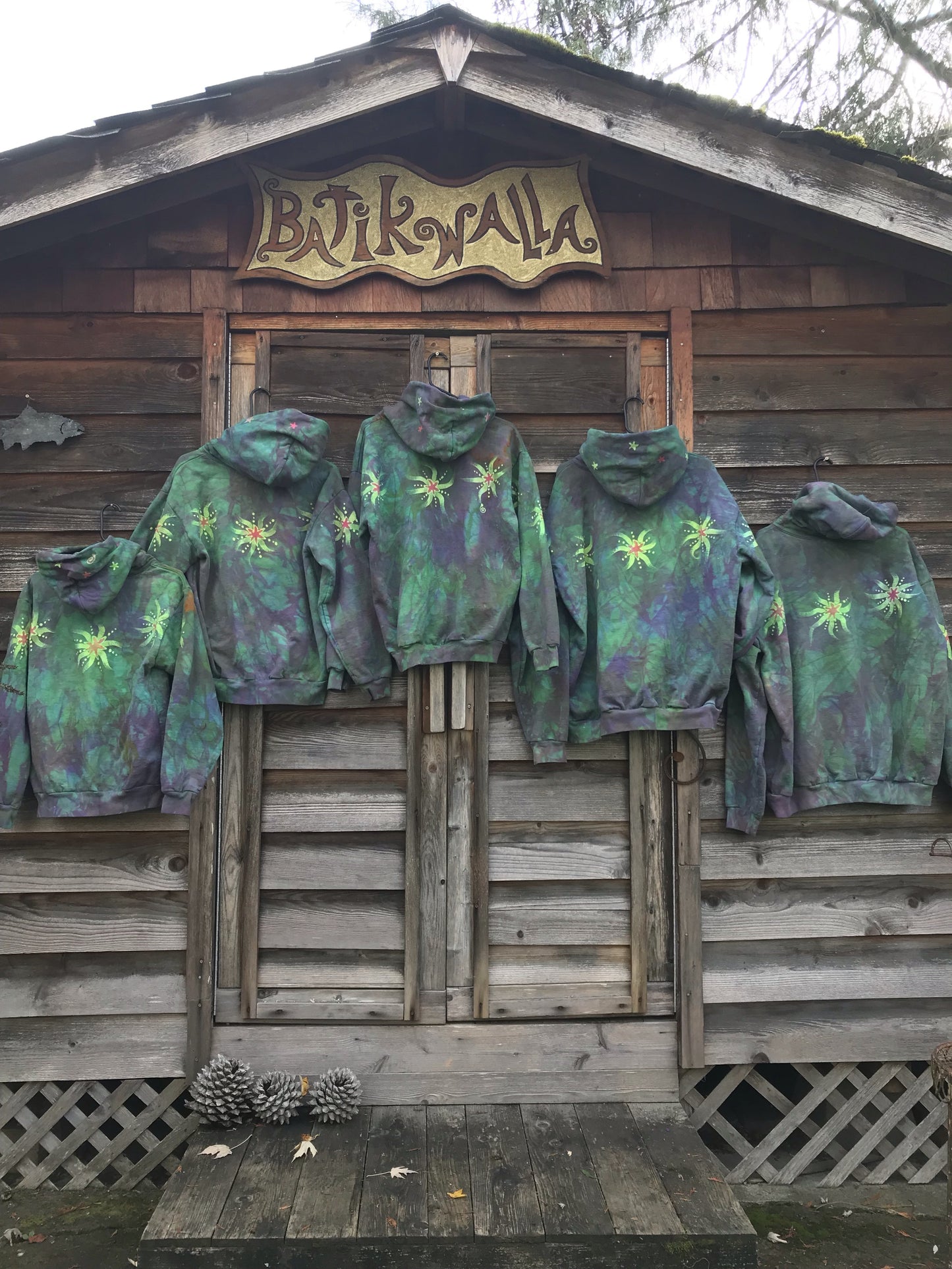 Sunrise Starburst in Sea Glass Green - Handcrafted Batik Pullover Hoodie - Size Small hoodie batikwalla 