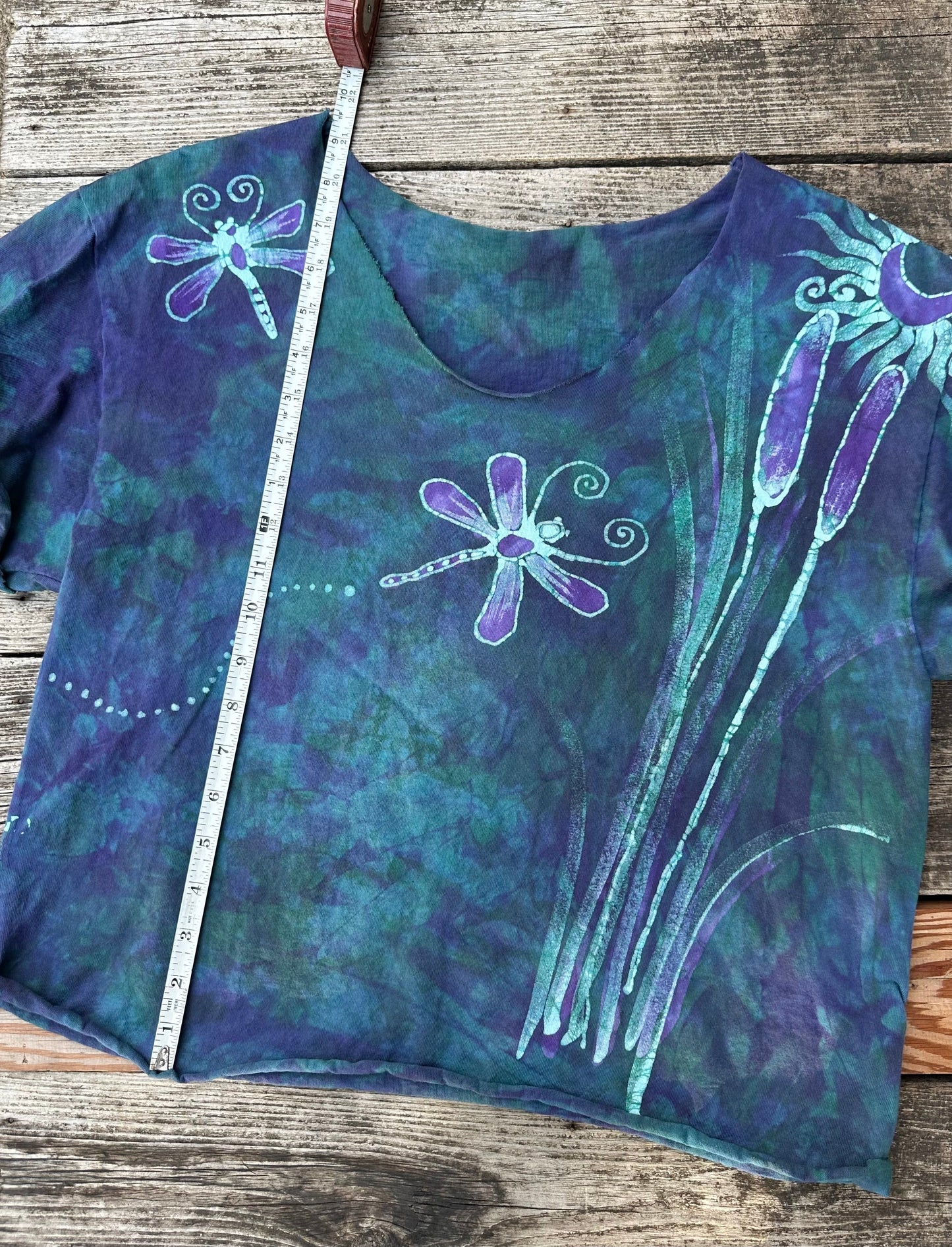 Dragonfly in Teal and Purple Cotton Cropped Crew Tee - Size Medium Shirts & Tops Batikwalla by Victoria 