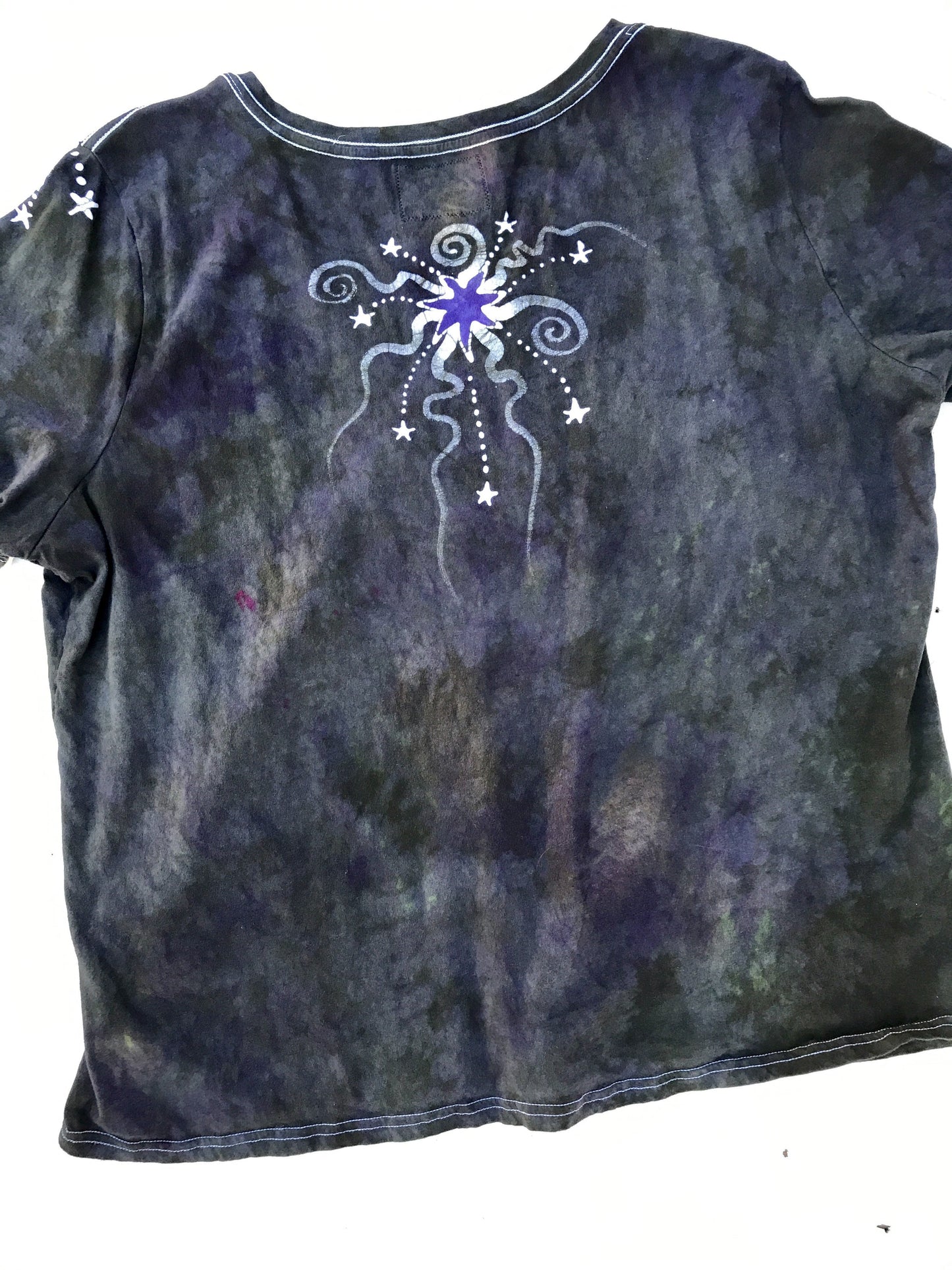 Sage and Purple Moonbeams Handmade Batik Summer Vneck Tee - Plus Size - 3X