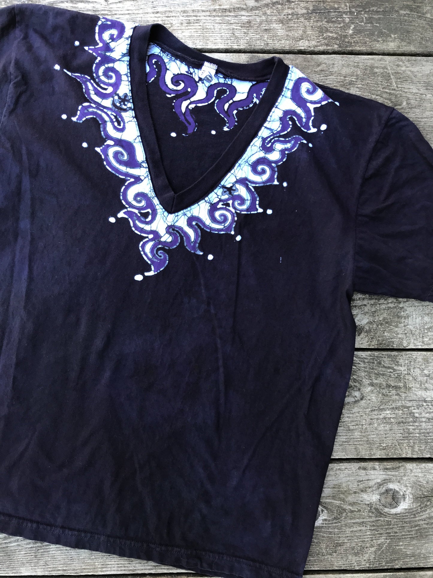 Batik Necklace Organic Cotton Vneck Tshirt in The Deepest Blue With Purple Highlights Tshirts batikwalla Large 