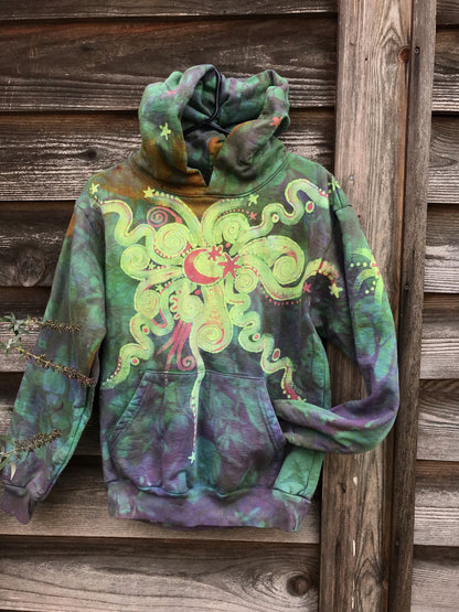 Sunrise Starburst in Sea Glass Green - Handcrafted Batik Pullover Hoodie - Size Small hoodie batikwalla Small 