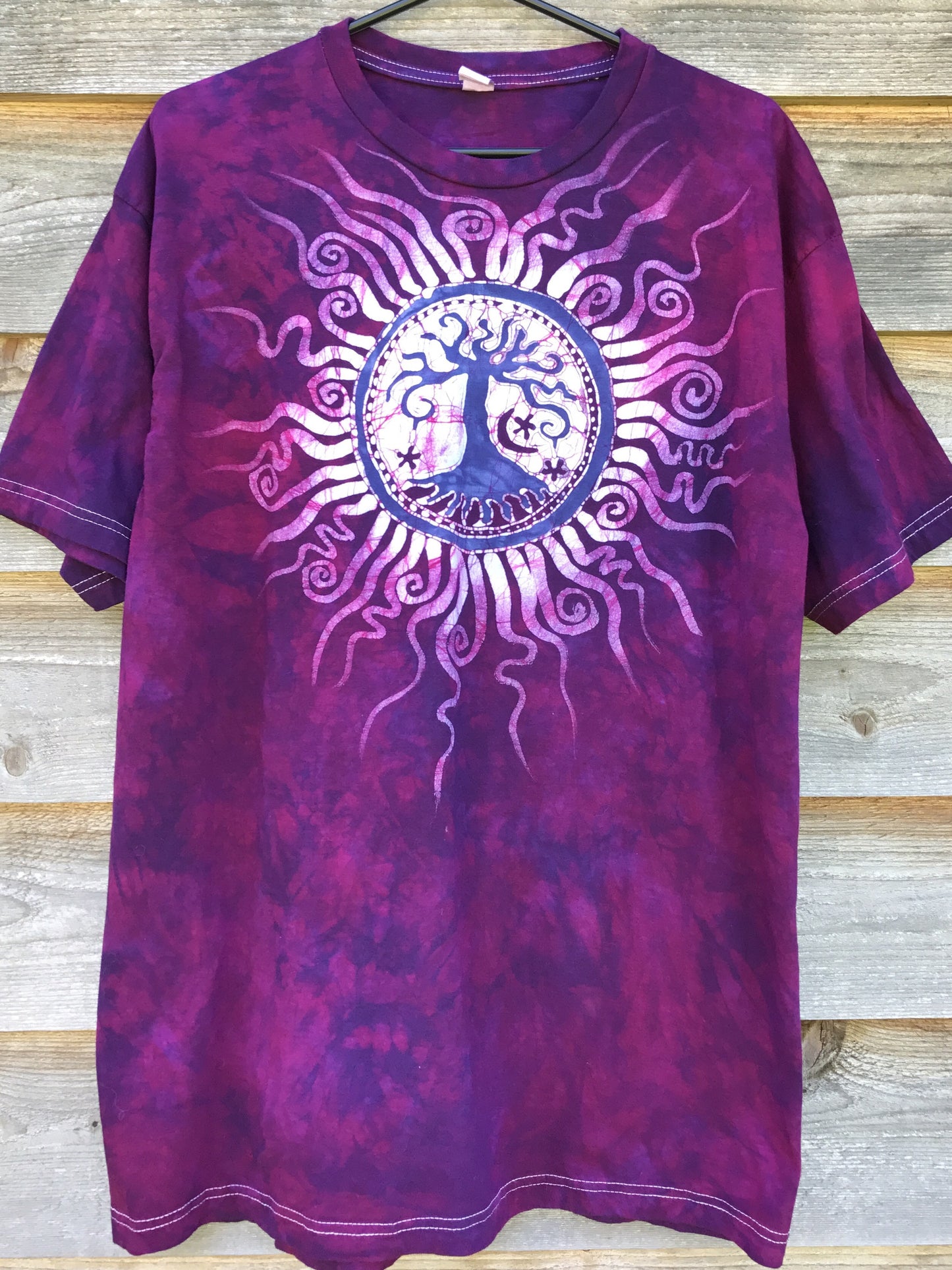 Purple Lovers Tree Organic Tshirt - Size XL