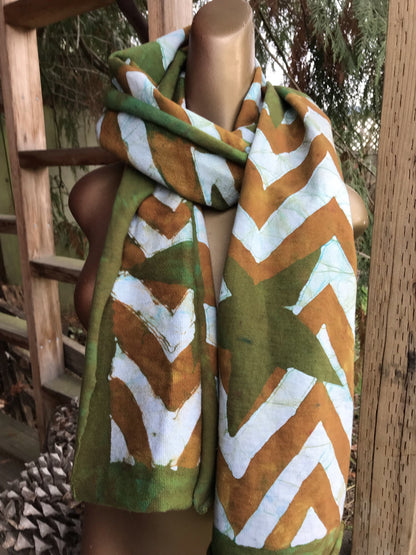 Zigzag Stars Soft Brown & Green - Thick Organic Cotton Fleece Hand Painted Scarf